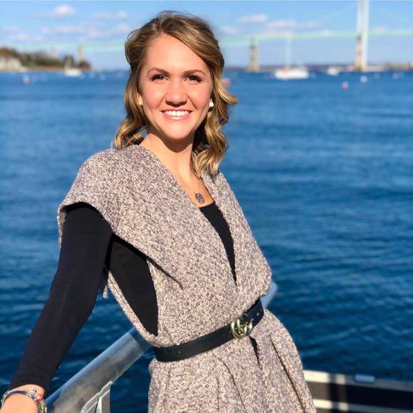 Meet your Posher, Emma - Picture 1 of 1